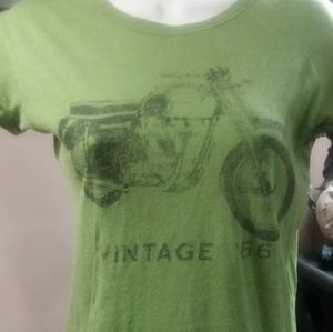 Green retro tee.